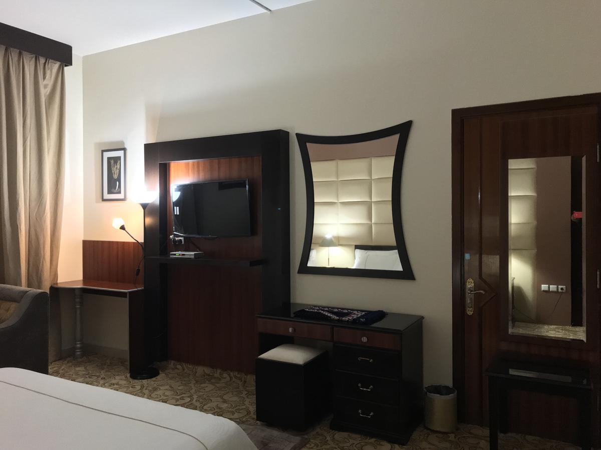 Dama Hotel Duba Kültér fotó