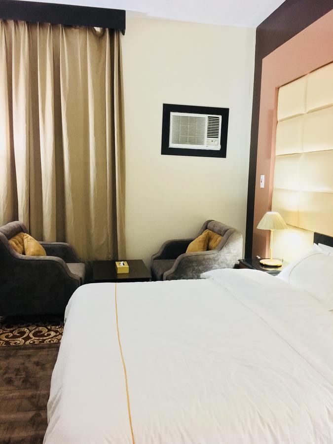 Dama Hotel Duba Kültér fotó